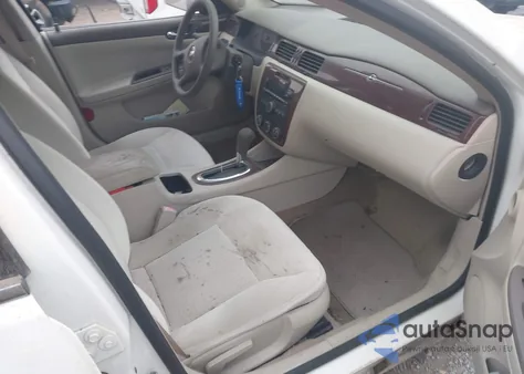 2008 Chevrolet Impala Ls z USA, uszkodzony, nr VIN 2G1WB58K789248165